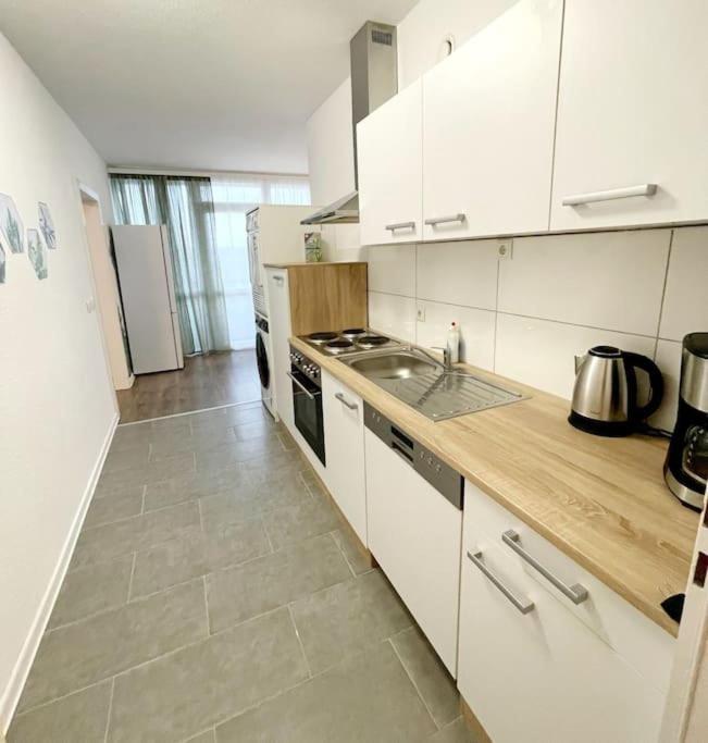 Grosse 3-Zimmer Wohnung, Zentrale Lage. Mülheim an der Ruhr Exterior foto