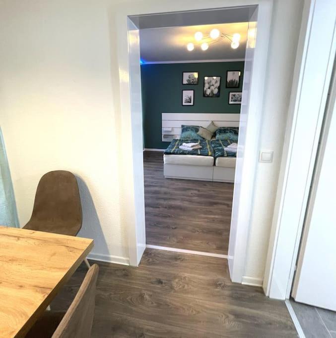 Grosse 3-Zimmer Wohnung, Zentrale Lage. Mülheim an der Ruhr Exterior foto