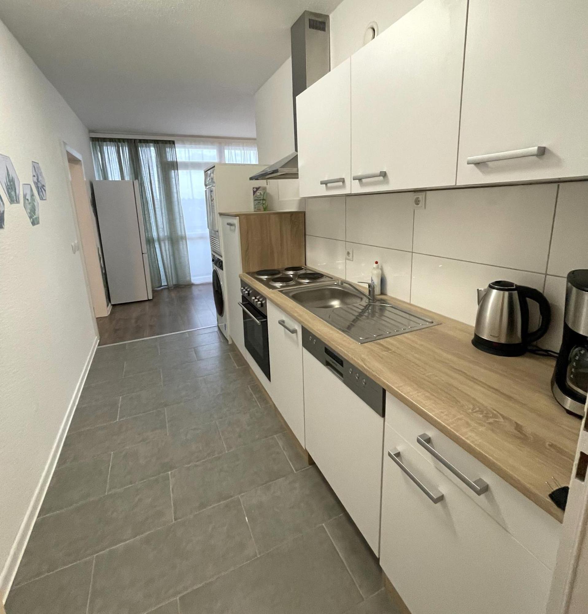 Grosse 3-Zimmer Wohnung, Zentrale Lage. Mülheim an der Ruhr Exterior foto